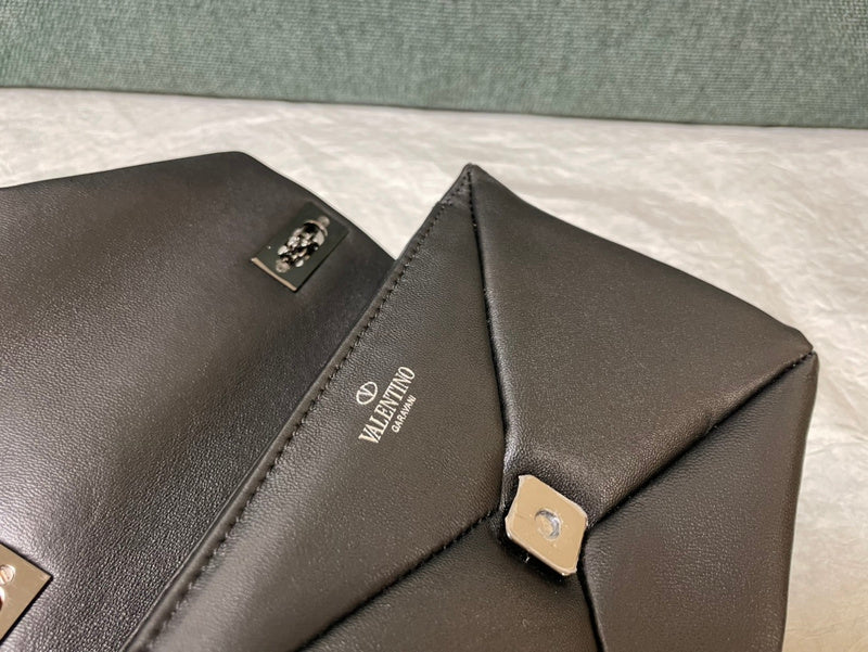 VAL LUXURY BAGS - FOR FASHION LOVERS  AFFORDABLE LUXURY BAGS- 758