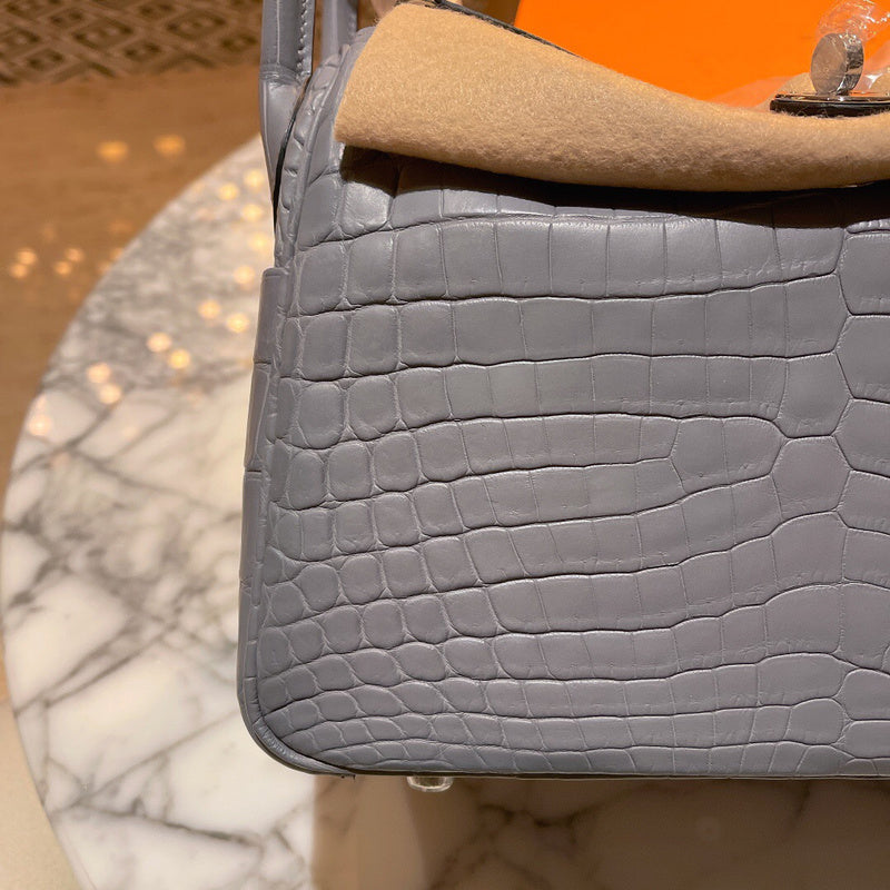 Amelia - HMS Bags - 1608