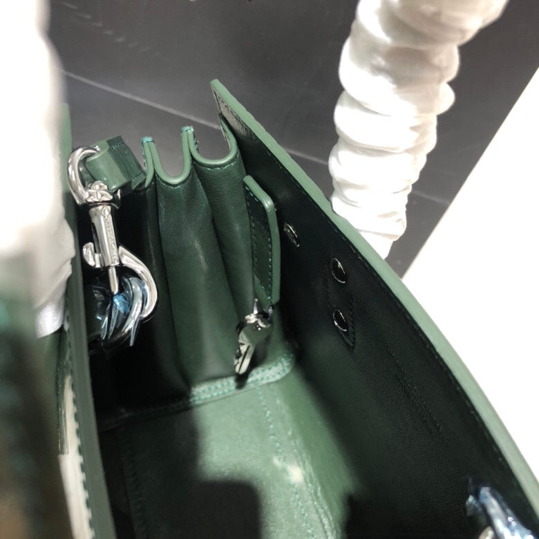 Amelia - YSL Bag - 4019