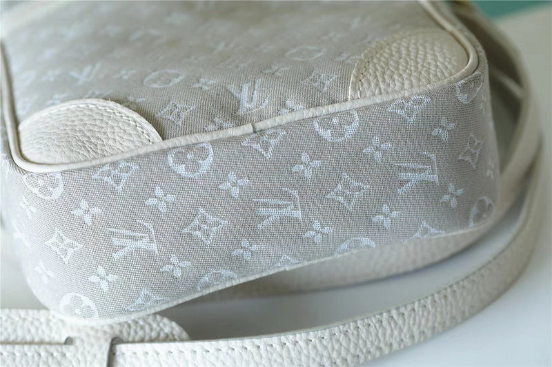 Fan Fashion Lu-Vi bags - 9895
