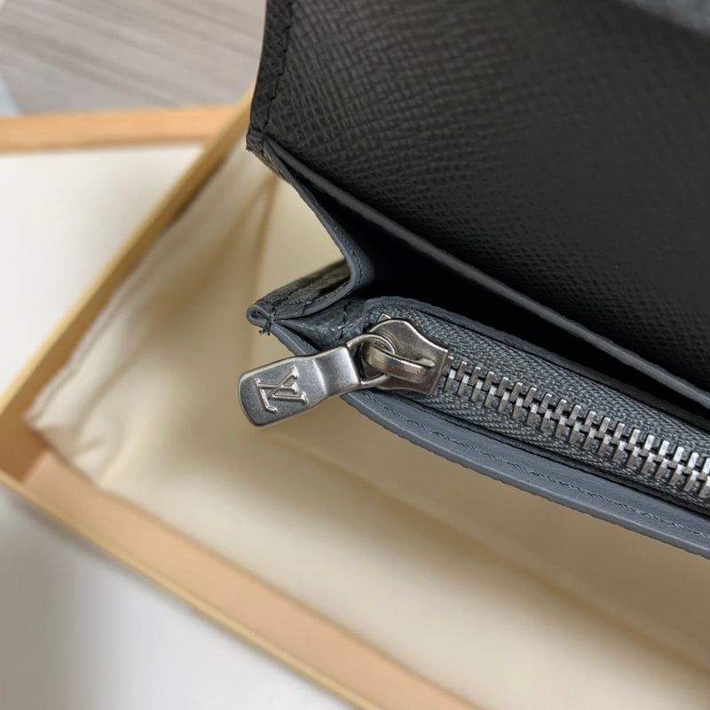Amelia- LOV  Luxury  Wallets - 547