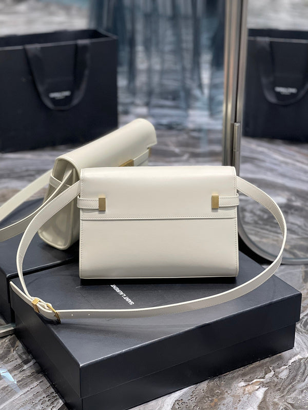 Amelia - YSL Bag - 2379