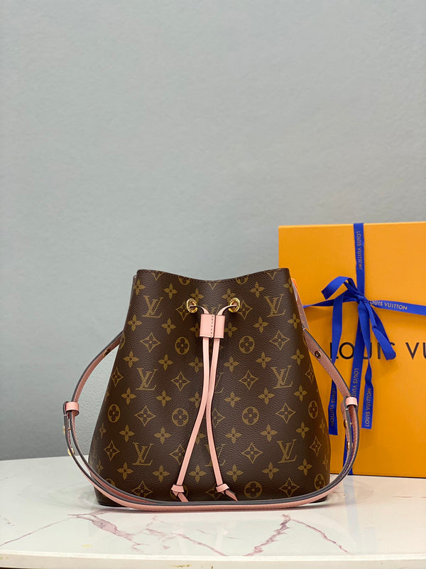 Fan Fashion Lu-Vi bags - 17605