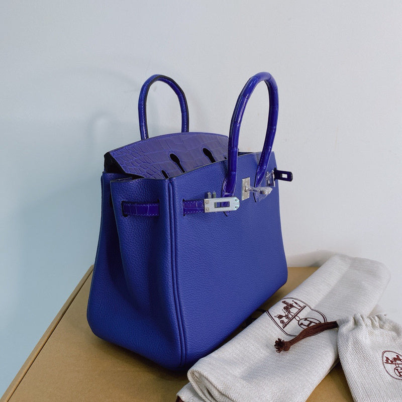 Amelia - HMS Bags - 1809