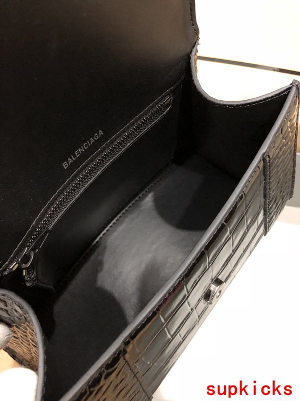 Amelia- BG Hourglass Bags - 195