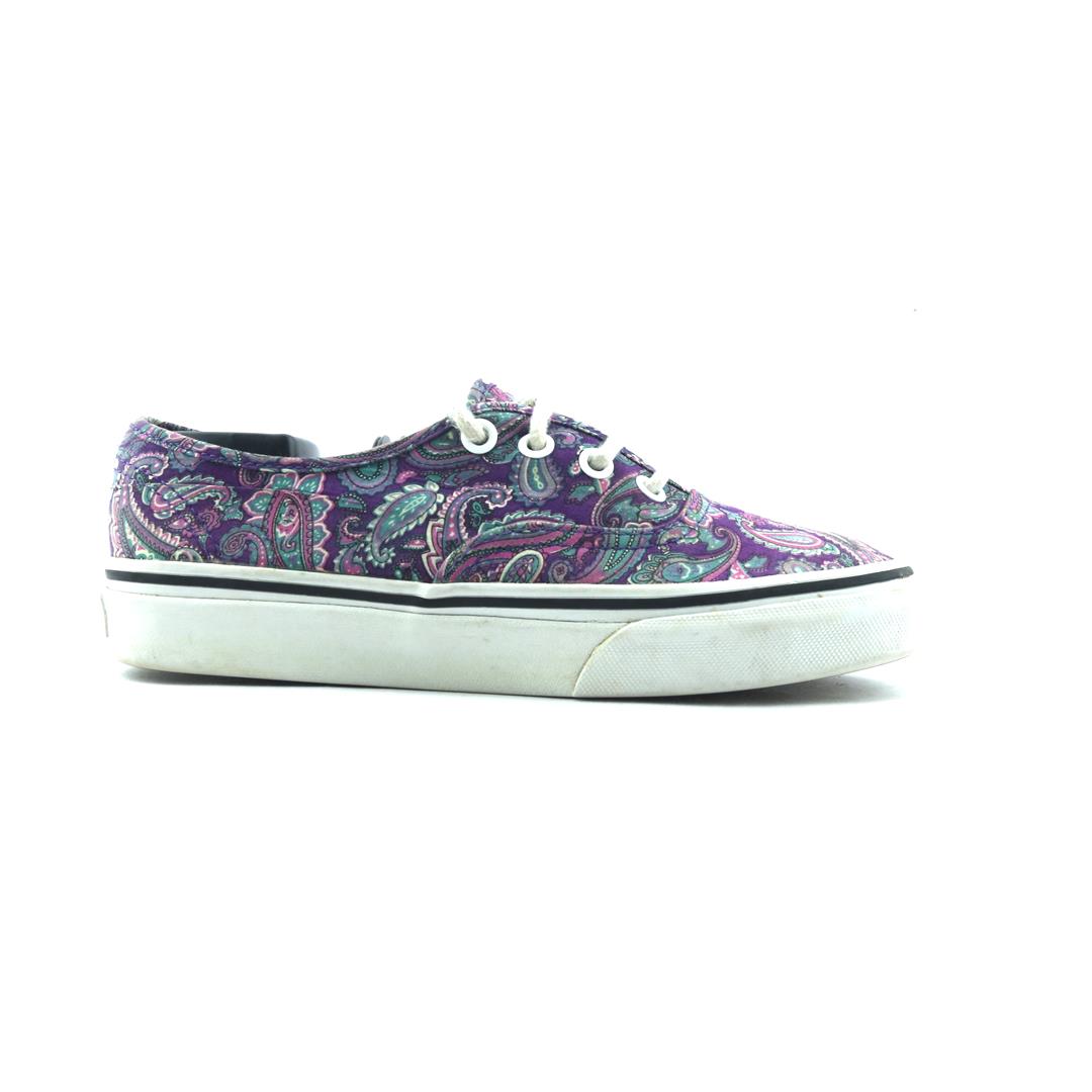 VANS AUTHENTIC