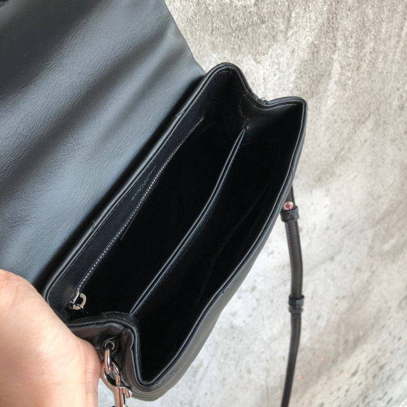 Amelia - YSL Bag - 3697