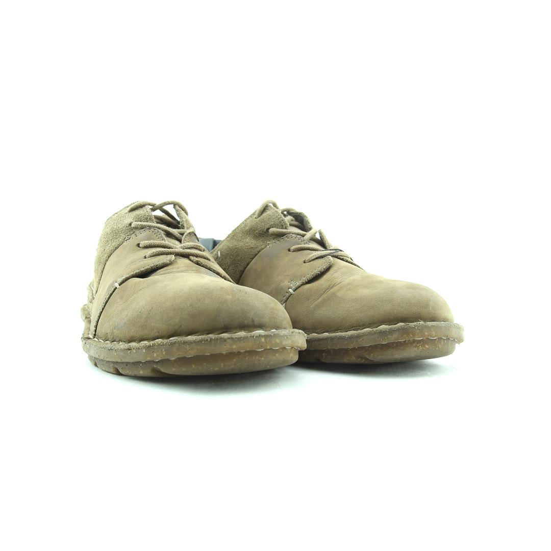 CLARKS COLLECTION