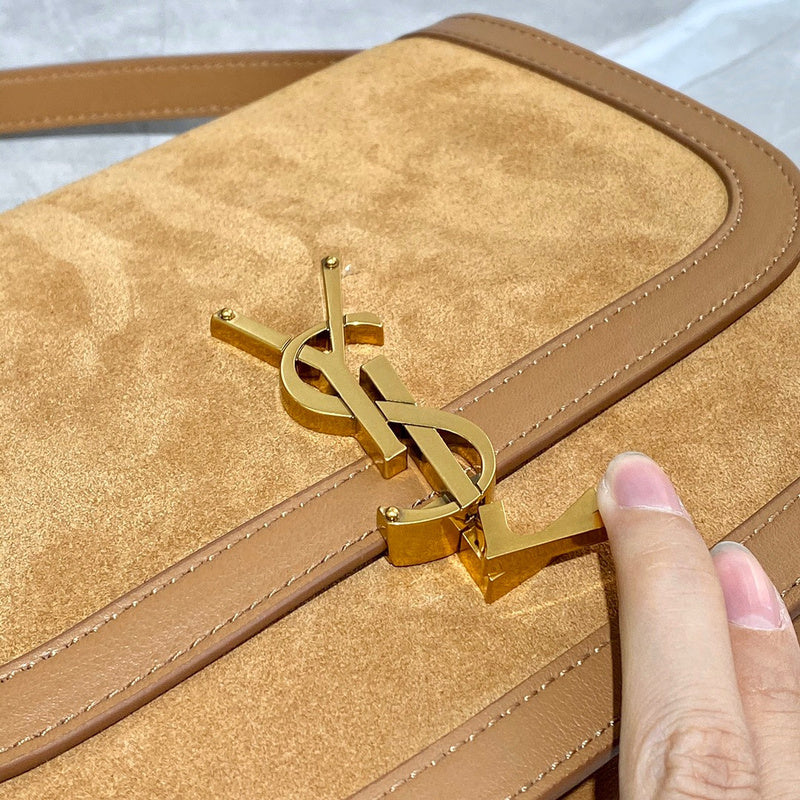 Amelia - YSL Bag - 3752