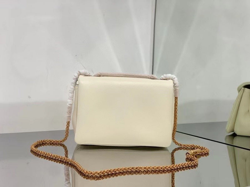 Amelia's Bag Gallery - VEL Bags - 533