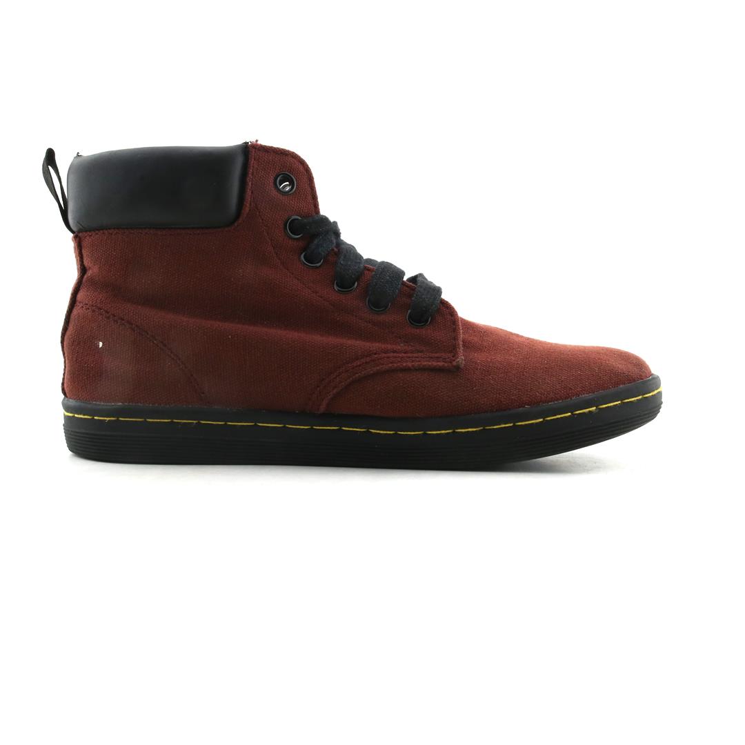 DR MARTENS  .