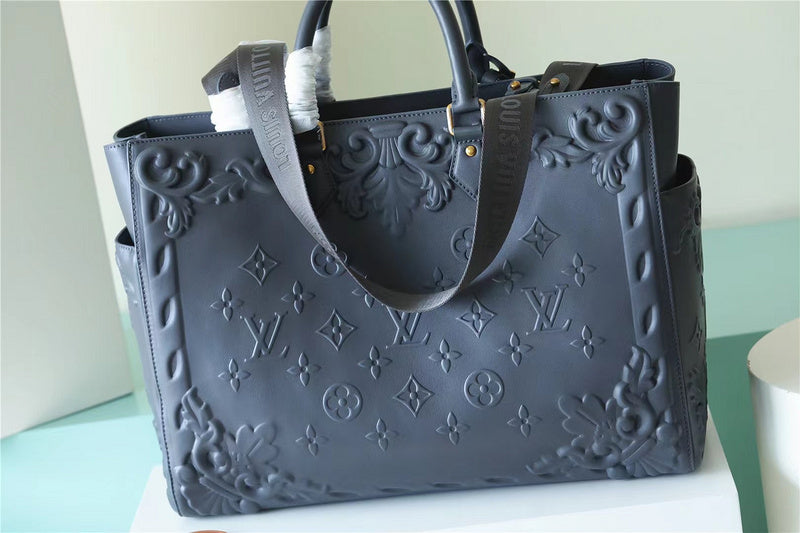 Fan Fashion Lu-Vi bags - 9786