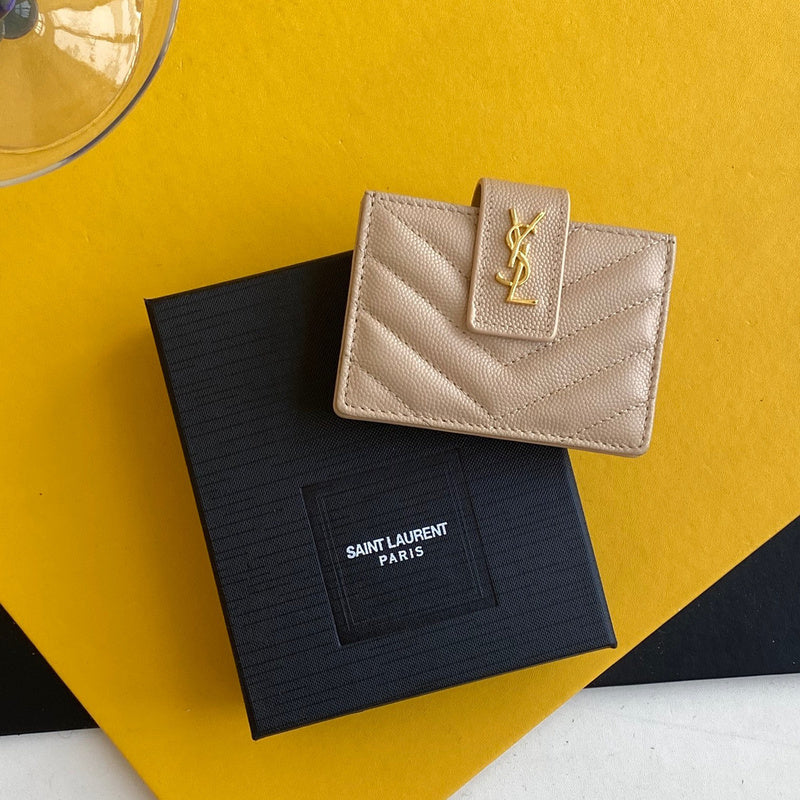 Amelia - YSL Bag - 3738