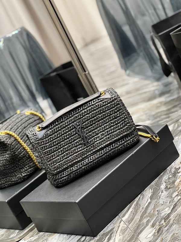 Amelia - YSL Bag - 3962