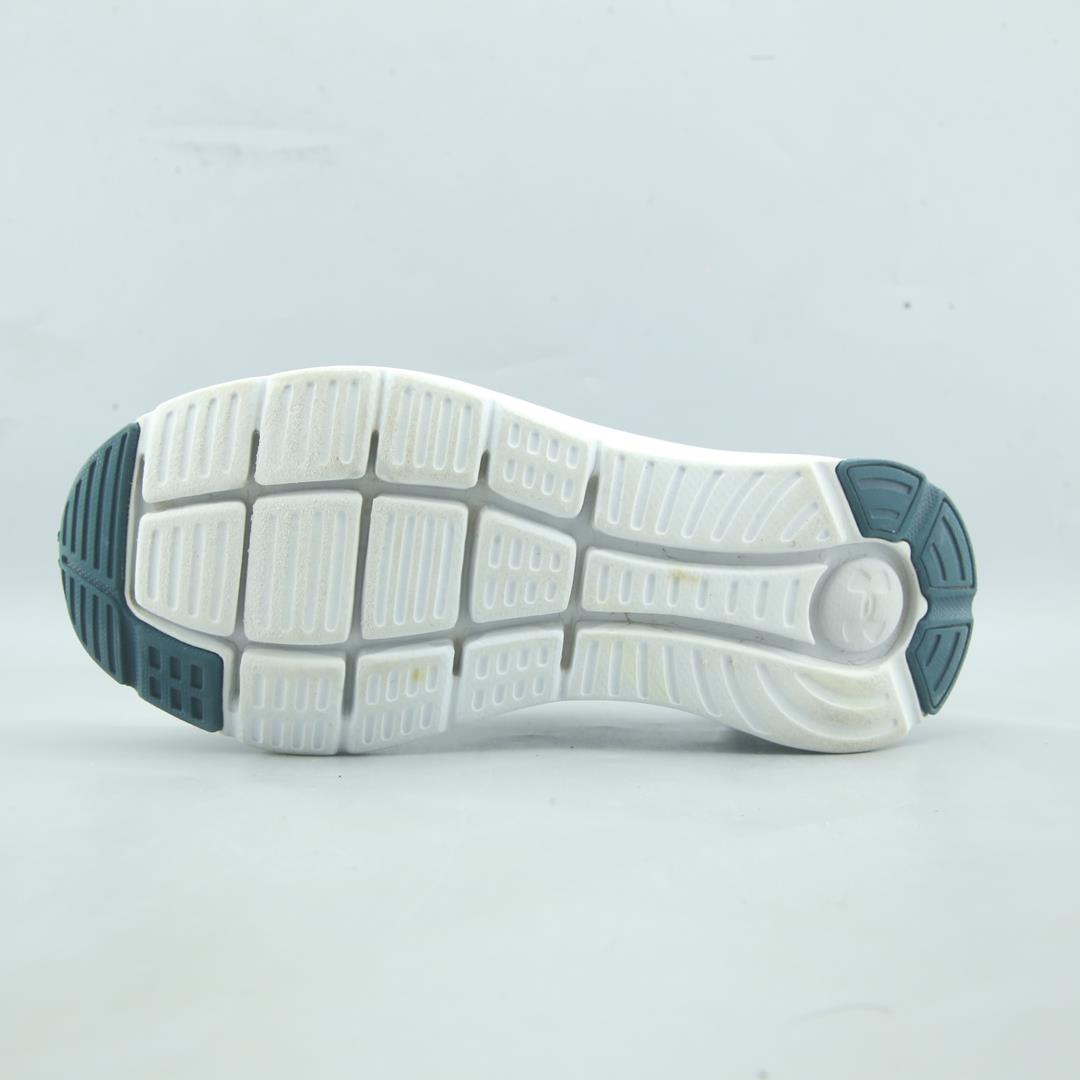 UNDER ARMOUR CHARGED IMPULSE