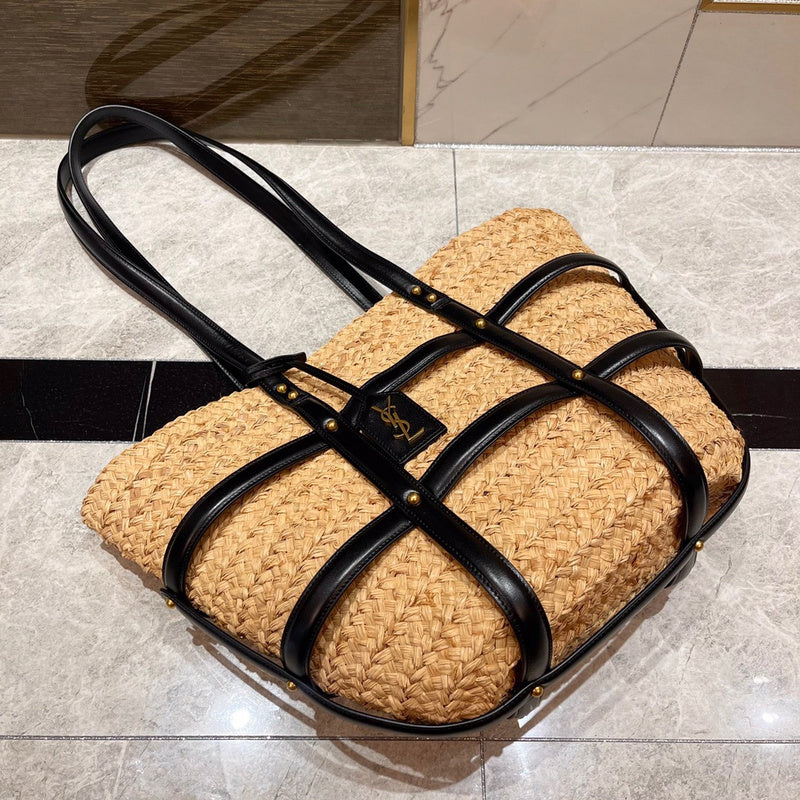 Amelia - YSL Bag - 3671