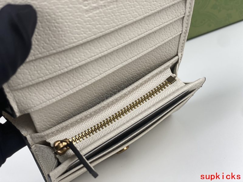 Amelia- Mix Wallets - 526