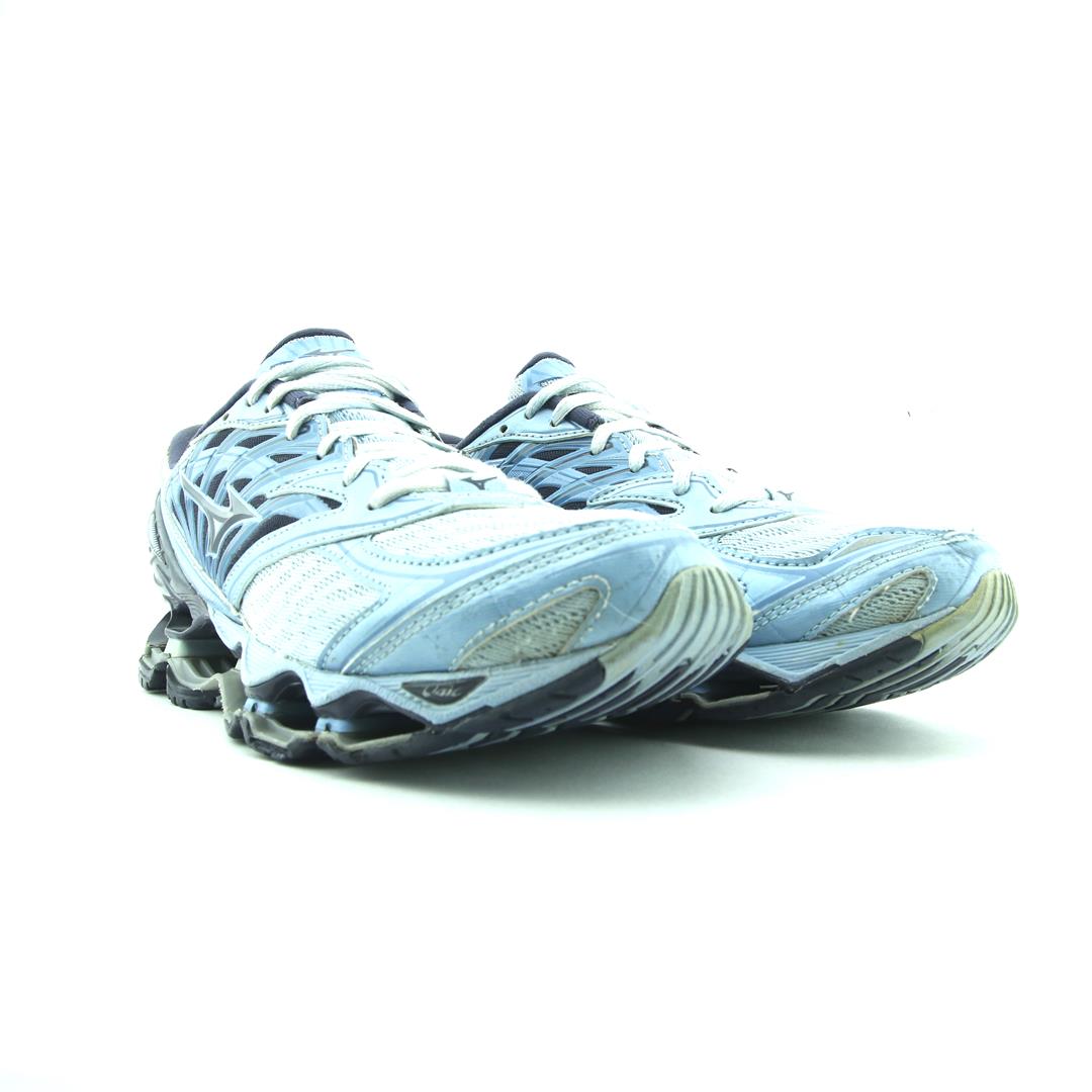 MIZUNO WAVE PROPHECY 8