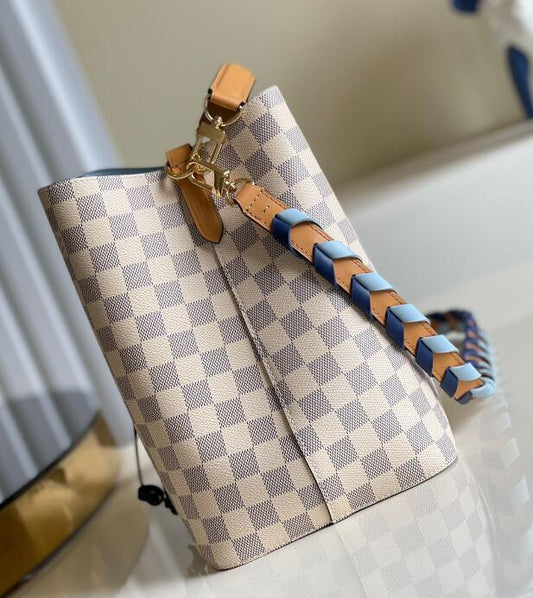AmeliaLuxury - LOV Bags - 2415