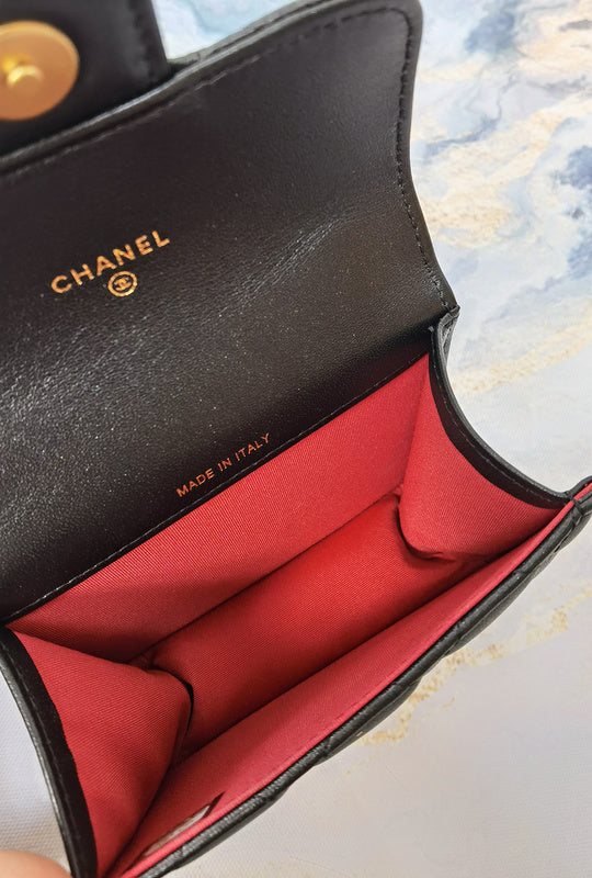 Wellow Bags - Chanel - Bags  - 338