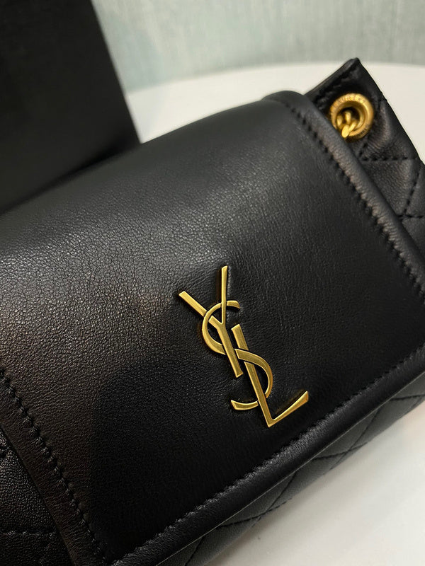 Amelia - YSL Bag - 2069