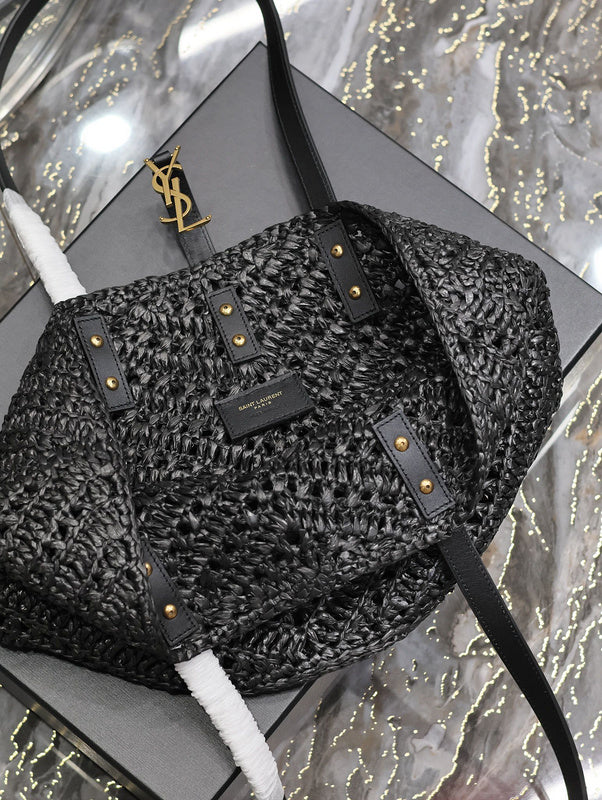 Amelia - YSL Bag - 1824