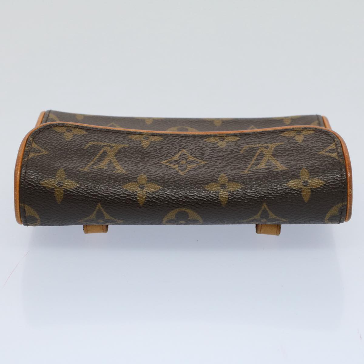 Louis Vuitton Florentine  Canvas Clutch Bag