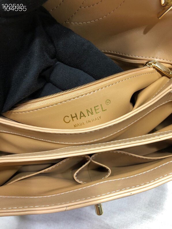 Wellow Bags - Chanel - Bags  - 425