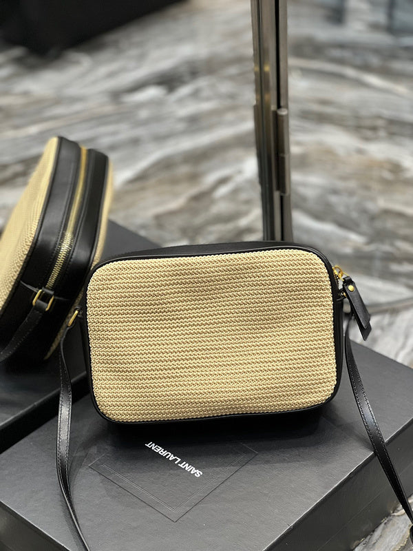 Amelia - YSL Bag - 1805
