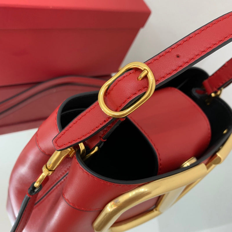 VAL LUXURY BAGS - FOR FASHION LOVERS  AFFORDABLE LUXURY BAGS- 1250