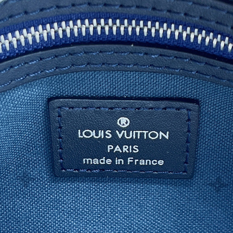 Fan Fashion Lu-Vi bags - 8163