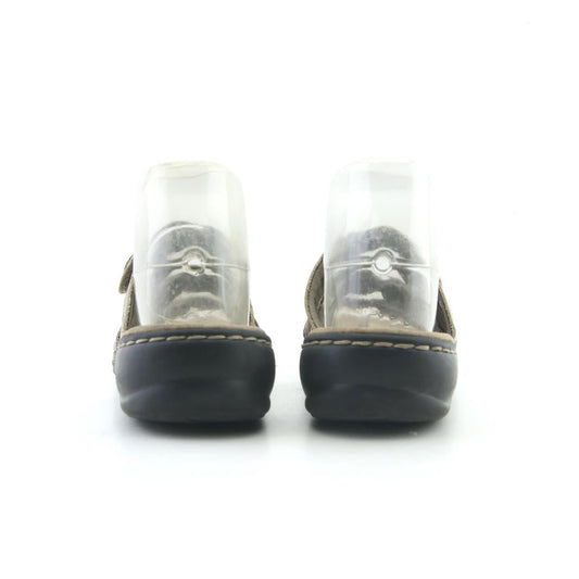 CLARKS COLLECTION
