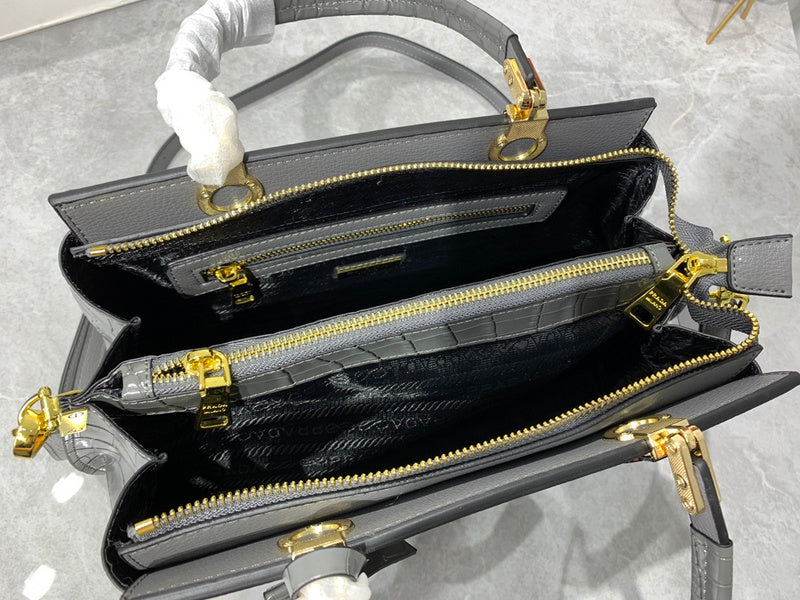 Barnes-Bags - Prada Bags - 986