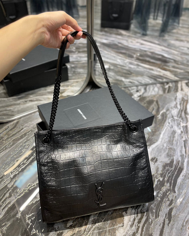 Amelia - YSL Bag - 3949