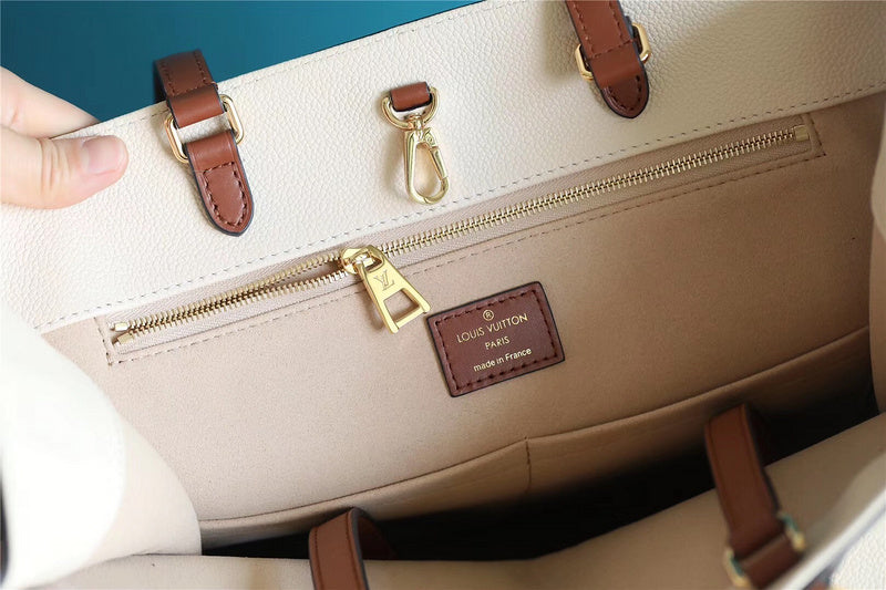 Fan Fashion Lu-Vi bags - 8658