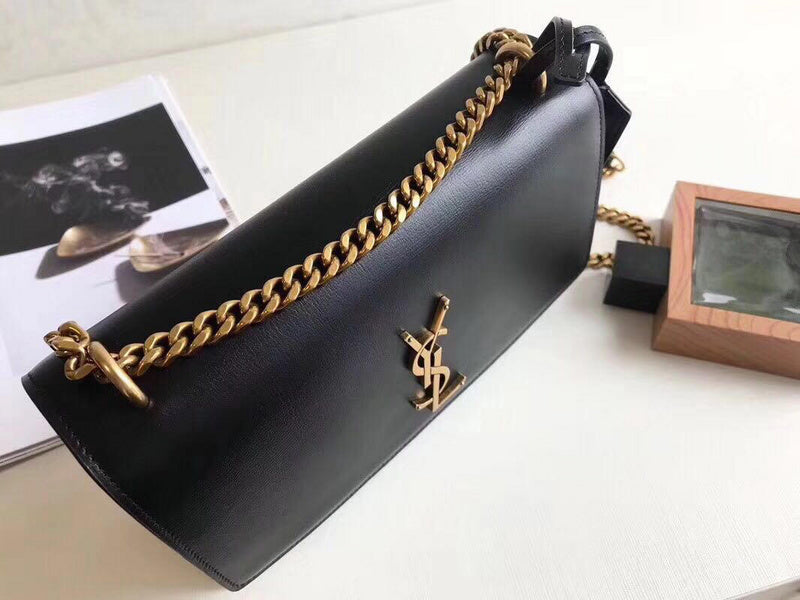 Amelia - YSL Bag - 2539