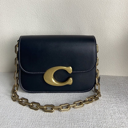 Amelia-i CAH Bags - 016