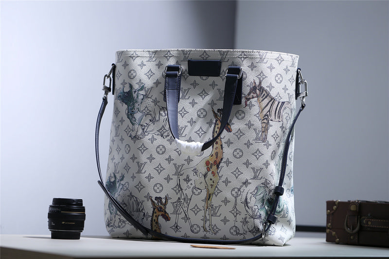 Fan Fashion Lu-Vi bags - 9841