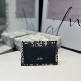 Amelia - DOR Wallets - 043