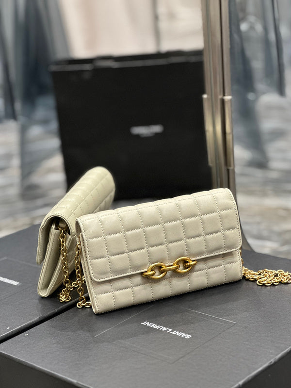Amelia - YSL Bag - 4001