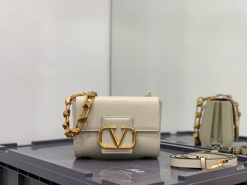 Amelia's Bag Gallery - VEL Bags - 1439