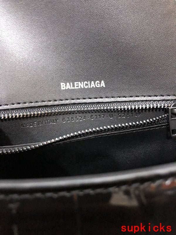 Amelia- BG Hourglass Bags - 195