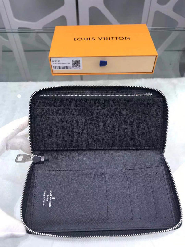 Fan Fashion Lu-Vi bags - 10863