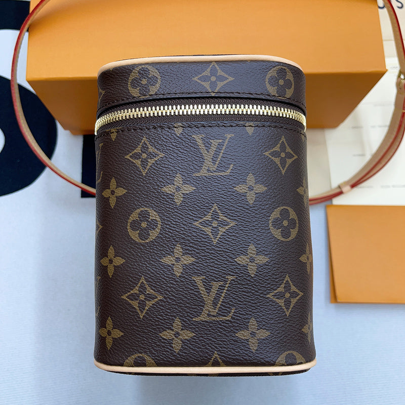 Fan Fashion Lu-Vi bags - 8004