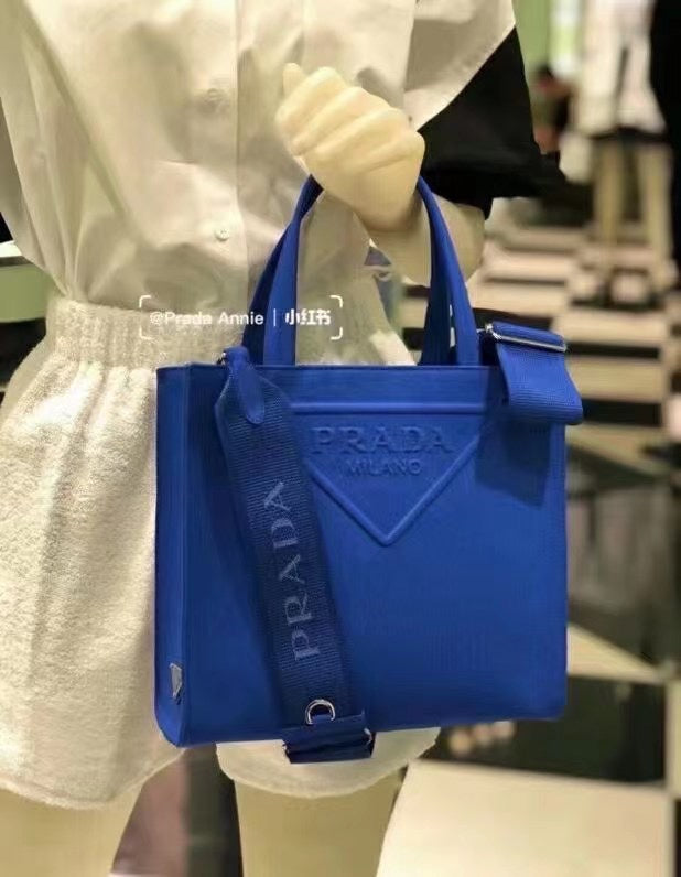 Barnes-Bags - Prada Bags - 872
