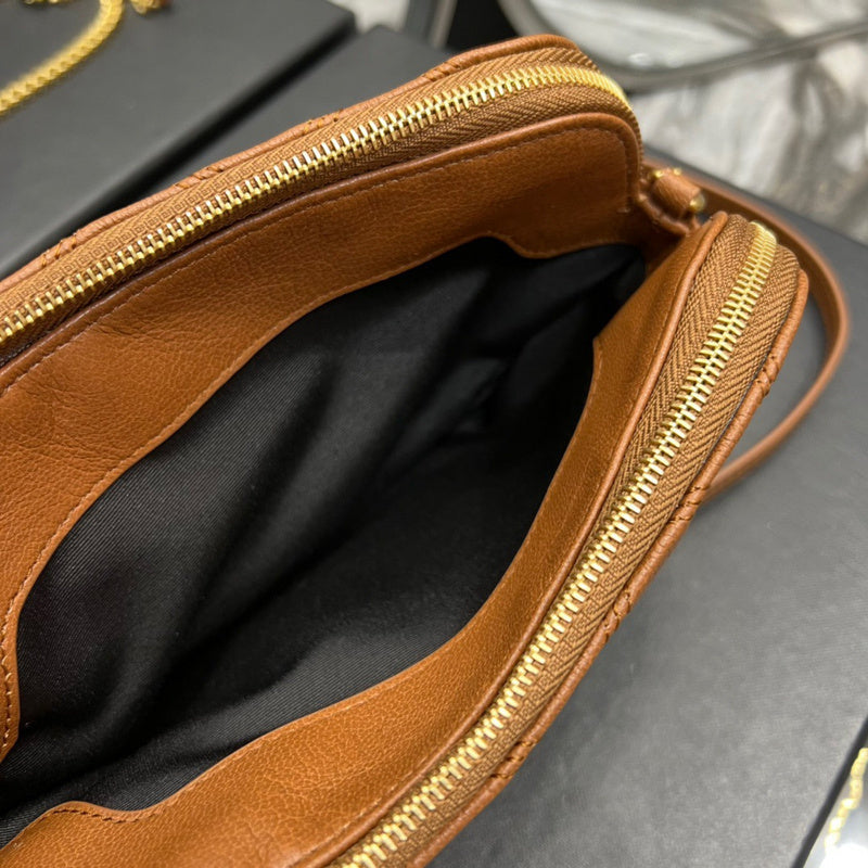 Amelia - YSL Bag - 3746