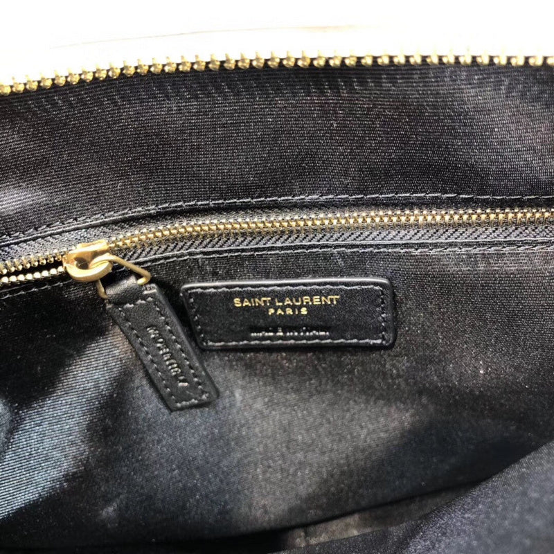 Amelia - YSL Bag - 2298