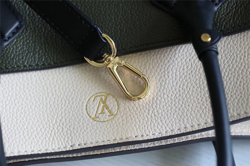 Fan Fashion Lu-Vi bags - 8628