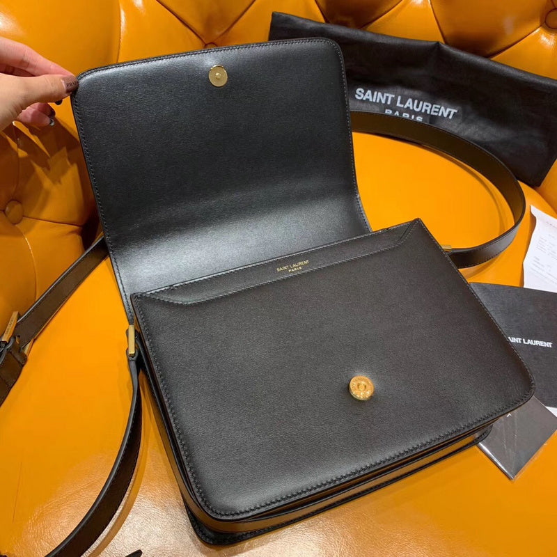 Amelia - YSL Bag - 3862