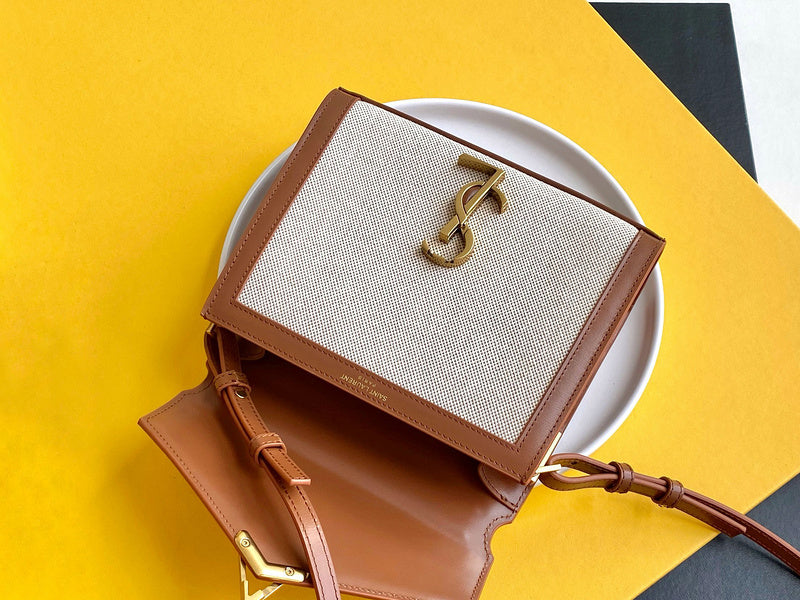 Amelia - YSL Bag - 4150
